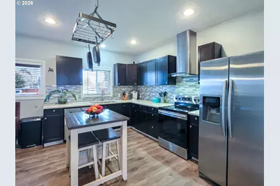 1214 N Clark St, Cornelius, OR 97113 - Photo 12