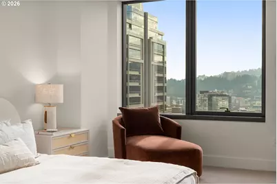 550 SW 10th Ave #2501, Portland, OR 97205 - Photo 12