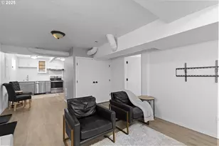 924 NE 3rd Ave, Camas, WA 98607 - Photo 32