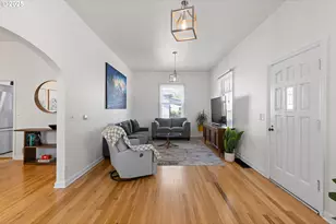 924 NE 3rd Ave, Camas, WA 98607 - Photo 6