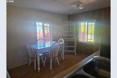 37 S Dv Cool Rd, Tygh Valley, OR 97063 - Photo 8