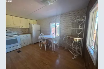 37 S Dv Cool Rd, Tygh Valley, OR 97063 - Photo 6
