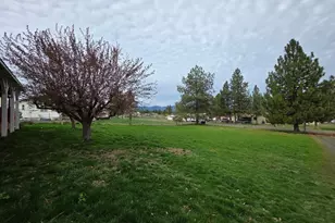 37 S Dv Cool Rd, Tygh Valley, OR 97063 - Photo 2