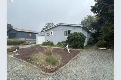 1057 NE 12th Ave, Rockaway Beach, OR 97136 - Photo 36