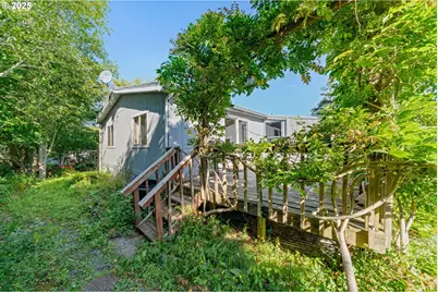 1057 NE 12th Ave, Rockaway Beach, OR 97136 - Photo 26