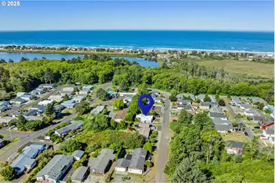 1057 NE 12th Ave, Rockaway Beach, OR 97136 - Photo 2
