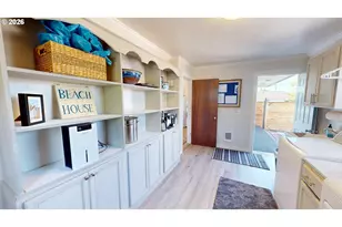 94183 8th St, Gold Beach, OR 97444 - Photo 24