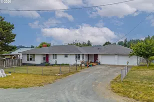 2343 Harris St, Myrtle Point, OR 97458 - Photo 1