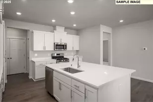 51097 SW Amsterdam Ln, Scappoose, OR 97056 - Photo 10