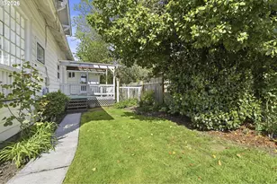 135 SE Evans St, McMinnville, OR 97128 - Photo 36