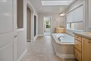 18366 SW Florendo Ln, Beaverton, OR 97007 - Photo 28