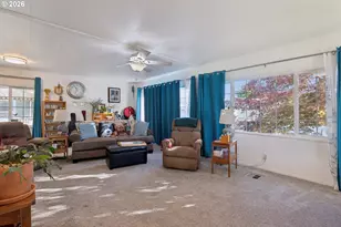 1225 W 10th Ave, Junction City, OR 97448 - Photo 4