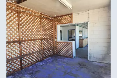 311 6th St, Port Orford, OR 97465 - Photo 12