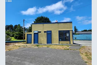 311 6th St, Port Orford, OR 97465 - Photo 6
