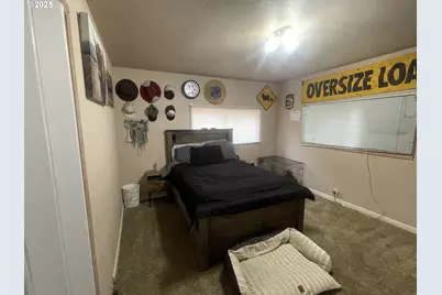 62886 Highway 74, Ione, OR 97843 - Photo 8