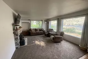 62886 Hwy 74, Ione, OR 97843 - Photo 4