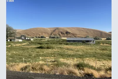 62886 Highway 74, Ione, OR 97843 - Photo 2