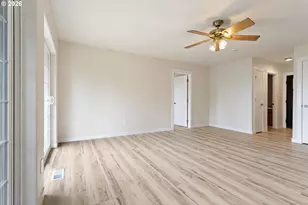 32605 Old Bunker Hill Rd, Saint Helens, OR 97051 - Photo 14