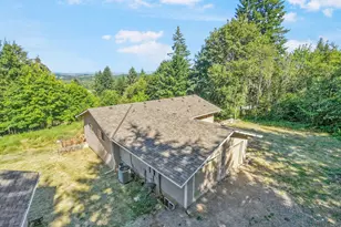 32605 Old Bunker Hill Rd, Saint Helens, OR 97051 - Photo 46