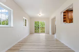 32605 Old Bunker Hill Rd, Saint Helens, OR 97051 - Photo 10