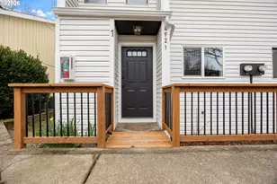 4921 SW 59th Ave, Portland, OR 97221 - Photo 2