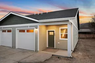 607 Park Springs Ave, Baker City, OR 97814 - Photo 2