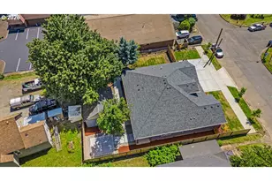 1025 Church St, Woodburn, OR 97071 - Photo 8