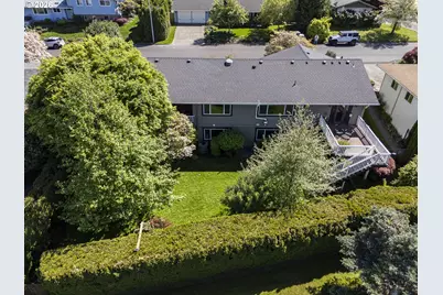 13725 NE Fremont Ct, Portland, OR 97230 - Photo 40