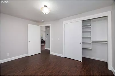 1205 E Johnson Ct, Newberg, OR 97132 - Photo 20