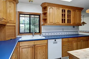 5734 Kenny St, Lake Oswego, OR 97035 - Photo 8