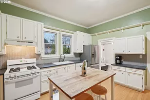 7624 SE Morrison St, Portland, OR 97215 - Photo 22