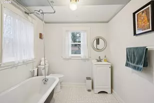 7624 SE Morrison St, Portland, OR 97215 - Photo 26