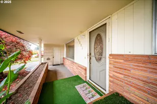 13222 NE Fremont St, Portland, OR 97230 - Photo 2