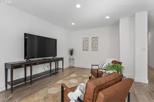 423 NW 153rd St, Vancouver, WA 98685 - Photo 8