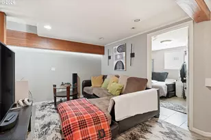 21 NE Bryant St, Portland, OR 97211 - Photo 26