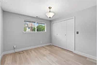21 NE Bryant St, Portland, OR 97211 - Photo 20