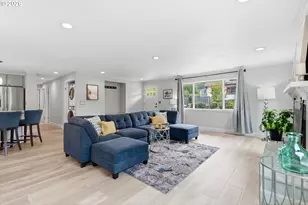 21 NE Bryant St, Portland, OR 97211 - Photo 8