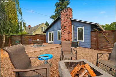21 NE Bryant St, Portland, OR 97211 - Photo 24