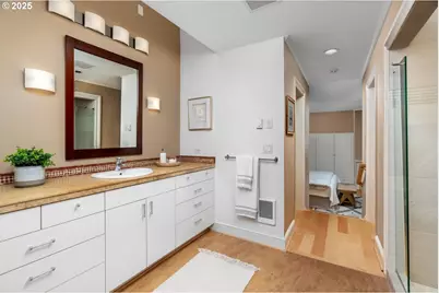 318 SE Spokane St #3, Portland, OR 97202 - Photo 20