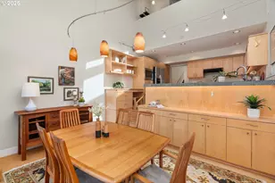 318 SE Spokane St, Portland, OR 97202 - Photo 12