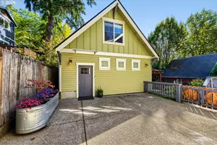 4216 SW Alice St, Portland, OR 97219 - Photo 32