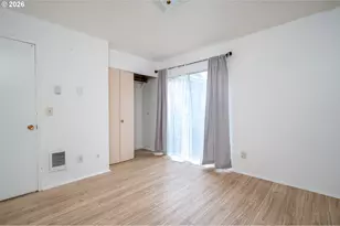 3660 NE Lombard St, Portland, OR 97211 - Photo 10