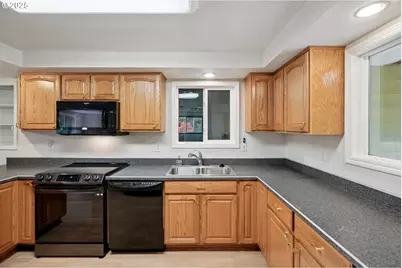 18805 NE Risto Rd, Battle Ground, WA 98604 - Photo 24