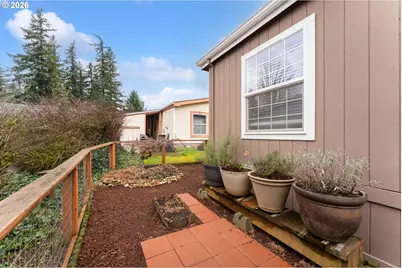 15768 SE Powell Blvd #40, Portland, OR 97236 - Photo 30