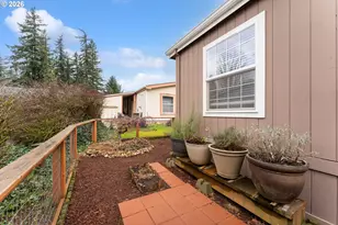 15768 SE Powell Blvd, Portland, OR 97236 - Photo 30