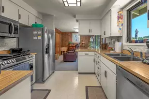 25420 NW Pumpkin Ridge Rd, North Plains, OR 97133 - Photo 10