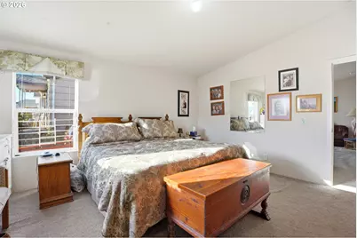 1003 Lord St, Kelso, WA 98626 - Photo 20