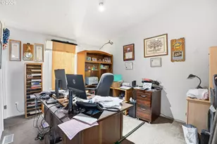 1003 Lord St, Kelso, WA 98626 - Photo 6