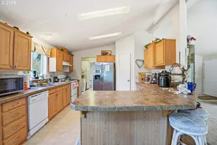 1003 Lord St, Kelso, WA 98626 - Photo 14