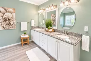 5329 NW Skycrest Pkwy, Portland, OR 97229 - Photo 14
